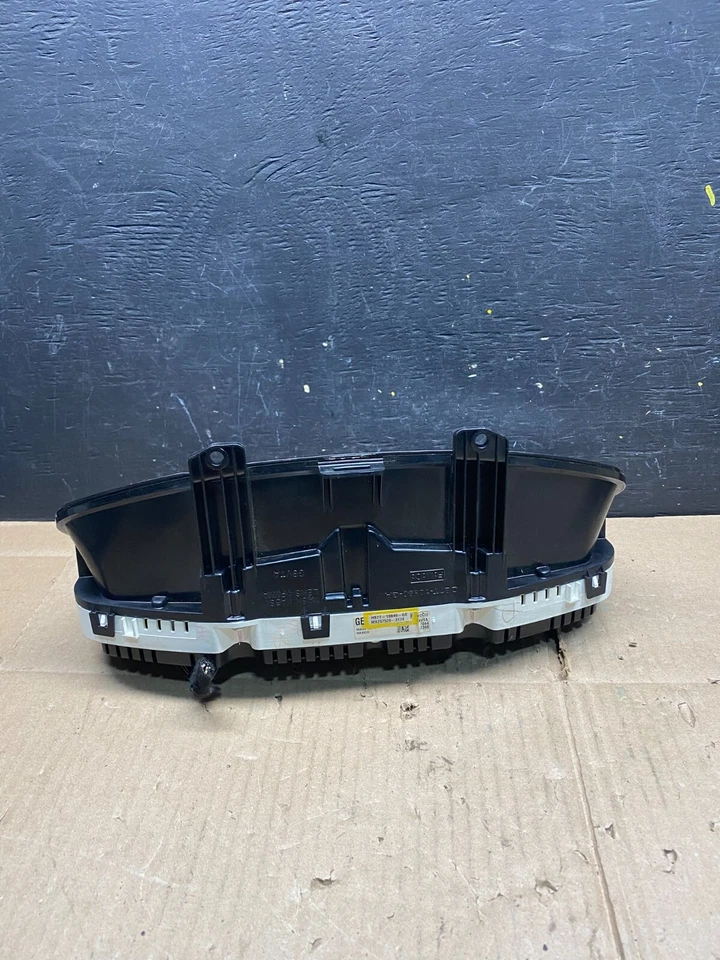 2017 Ford Fusion Speedometer Gauge Cluster L5385 PS - Image 4 of 4