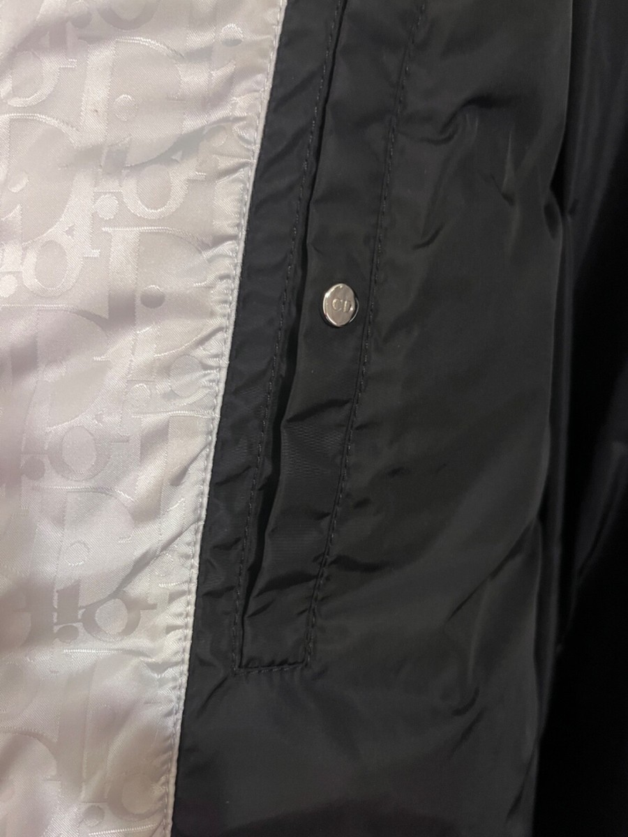 Dior Mens Oblique Logo Puffer Jacket IT 56 XL Silver Nylon Dior Mens Oblique Logo Puffer Jacket IT 56 XL Silver Nylon
