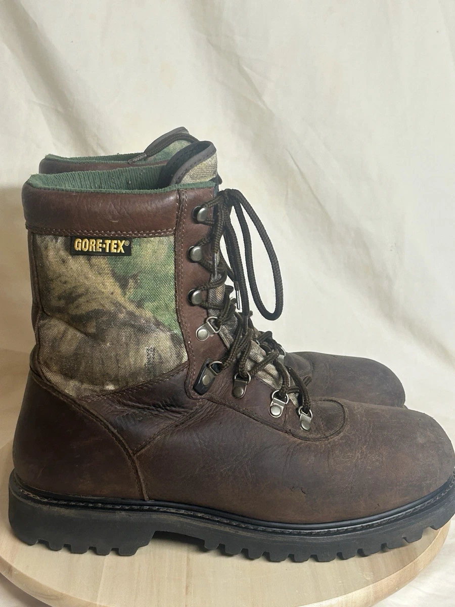 MENS 10.5 WOLVERINE BIG BISON 8\