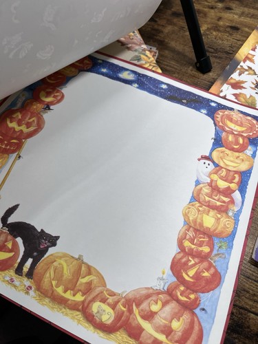 Lote de álbumes de recortes de Halloween y otoño modernos de colección a modernos. Papel, pegatinas, troquelados. - Imagen 20 de 23