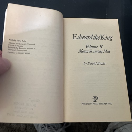 Edward the King Vol. 2: Monarch Among Men Mobil Showcase David Butler - Foto 5 di 11