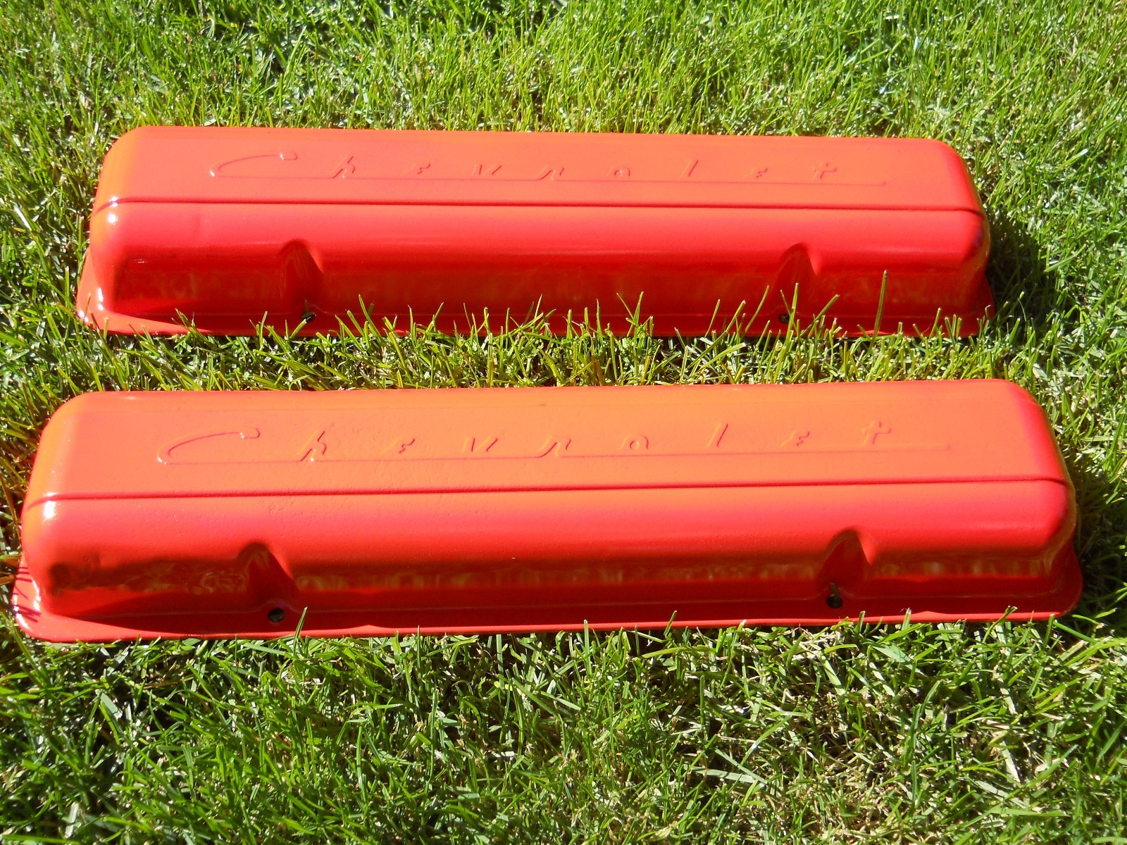 Early Chevy Small Block V8 Valve Covers with Staggered Bolt Pattern Pair eBay