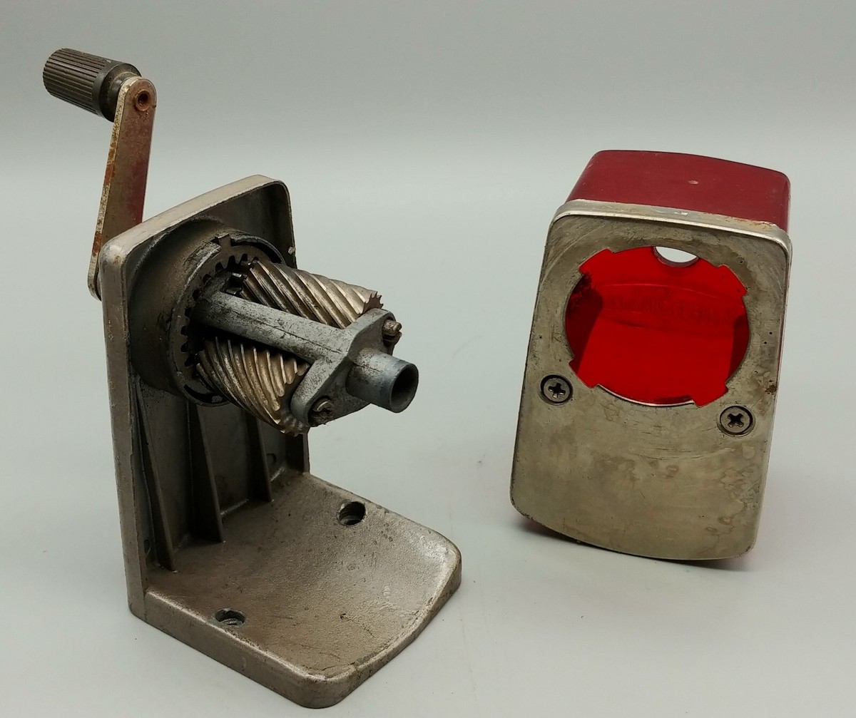 その他 BOSTON  PENCIL SHARPENER Vintage BOSTON L Manual PENCIL SHARPENER w/Hand Crank- 1950