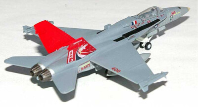 【未使用品】HERPA 1/200 F/A-18 HORNET WILDCATS Herpa US Nawy F/A 18C Hornet VFA-131 Wildcats Red Tail 1/200