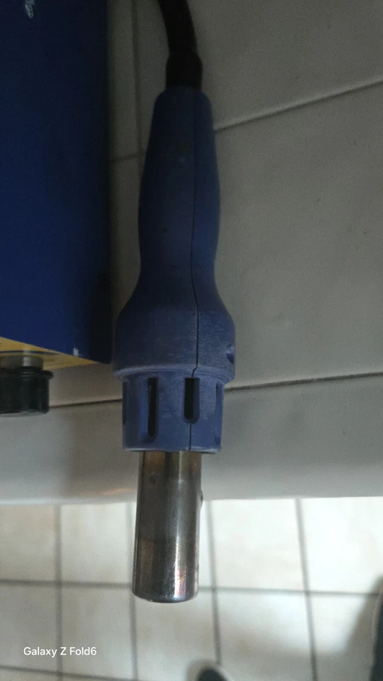 Estación de retrabajo de aire caliente HAKKO FR-801 usada Foto 3 de 4