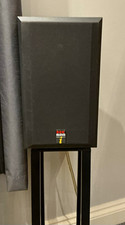 B&W Bookshelf Speakers 2.0 Channel Wired Banana Jack Input Black