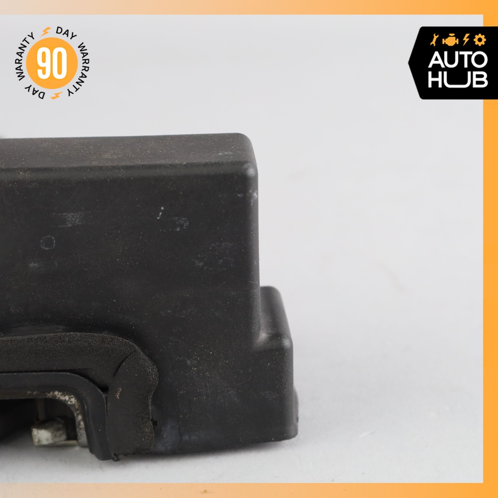 09-19 Maserati GranTurismo M145 Right Side Door Lock Latch Actuator OEM 60k