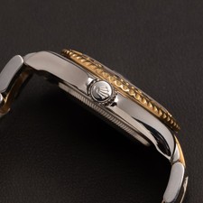 Rolex Yacht-Master 68623 35mm 18K Gold Timing Bezel Oyster Watch Blue Dial 3