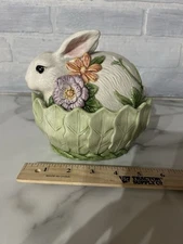 FITZ & FLOYD FAUNA AND FLORA BUNNY LIDDED TOP