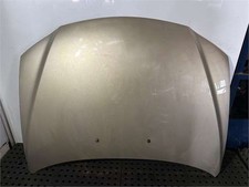 Capot Mazda 121