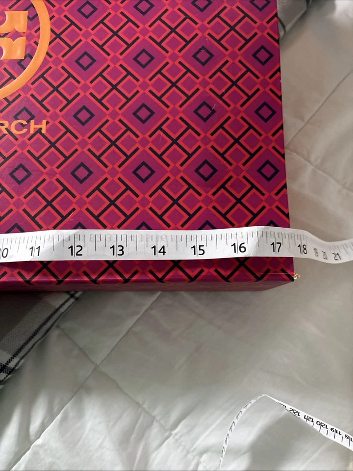 Большая подарочная коробка Tory Burch - Изображение 3 из 4