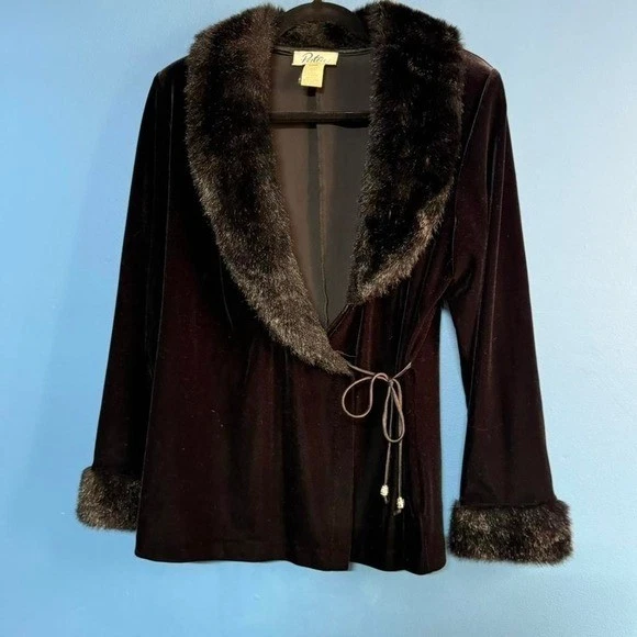 Vintage 90s Velvet Wrap Blouse Women's Size 14 Petite Black Patra Faux Fur - Image 3 of 4