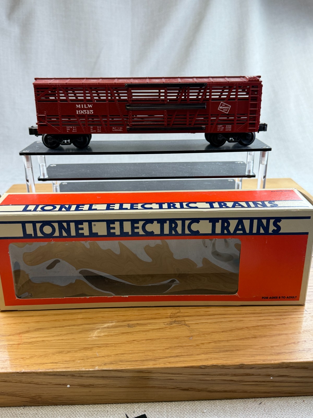 Click here to see eBay Auction