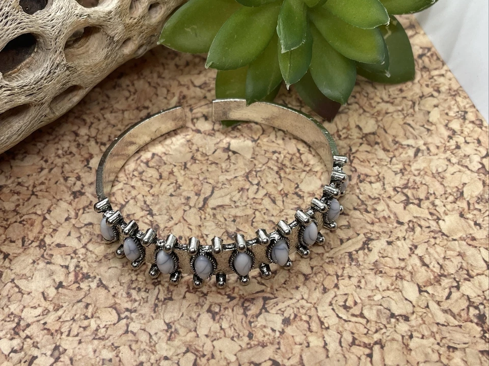 BRAZALETE BLANCO TURQUESA PLATA OESTE SUROESTE Ranch Wear Grueso Puño Vaquera Foto 4 de 4