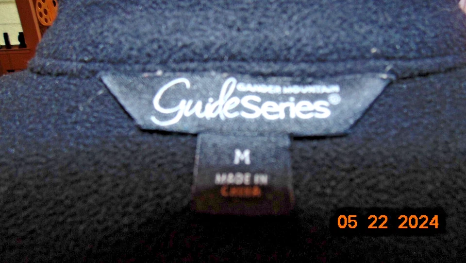 Chaqueta Gander Mountain Camuflada Negra/Rosa Serie Guide Cremallera Completa Mujer Talla Mediana Foto 3 de 4