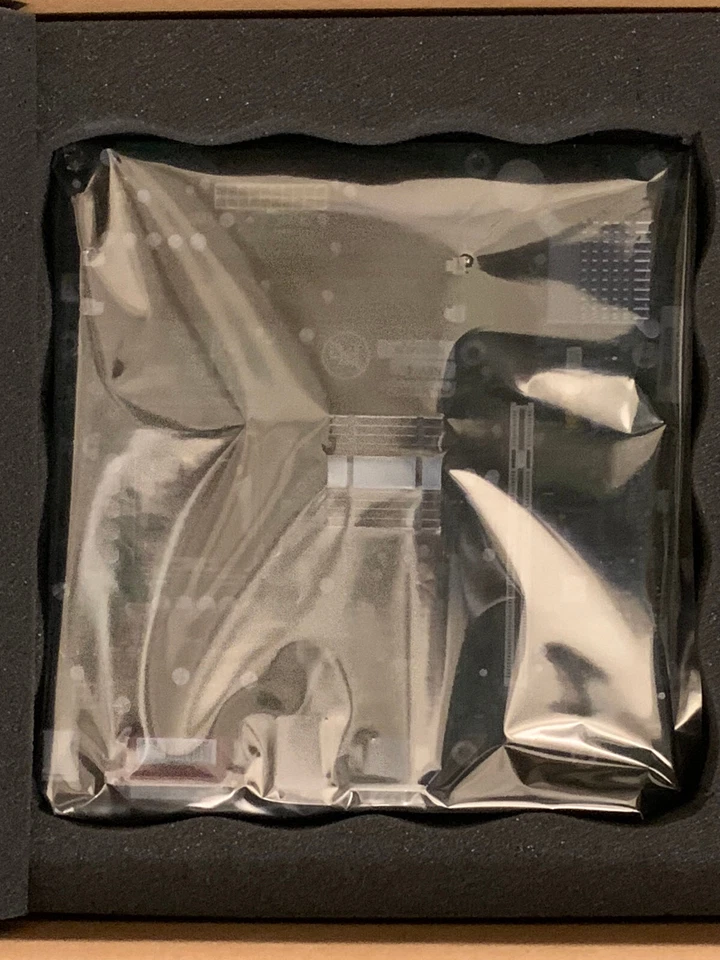 95Y8390 IBM System Board (Motherboard) for SurePOS - Image 4 of 4