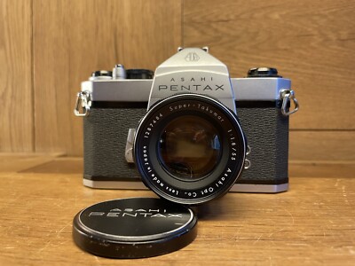 *Near Mint ++* Pentax SL Film Camera Super Takumar 55mm F/1.8 Early Model Lens