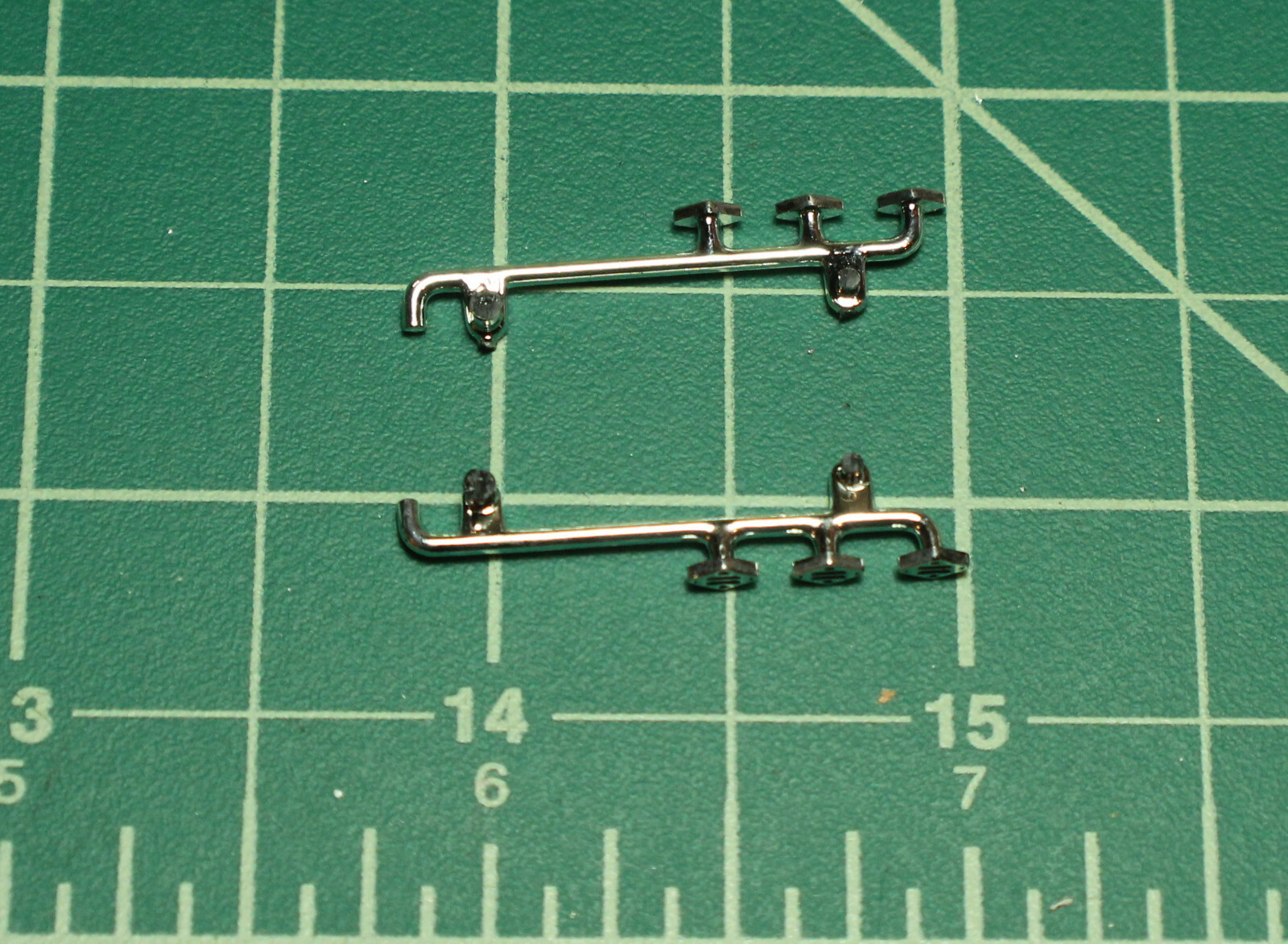 Picture 1 of 3