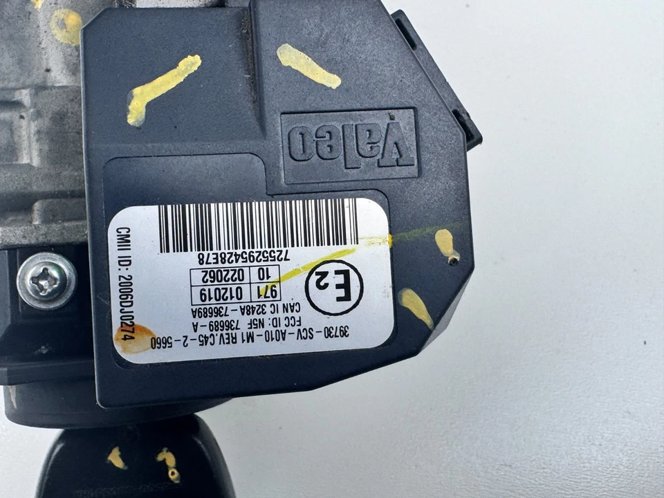 Interruptor de encendido Honda Fit 2007-2008 bloqueo con llave e inmovilizador OEM 39730SCVA010M1 Foto 3 de 4