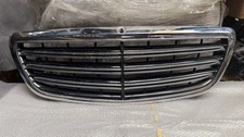 Genuine Mercedes W222 S-Class AMG Chrome Front Radiator Grille A2228802200