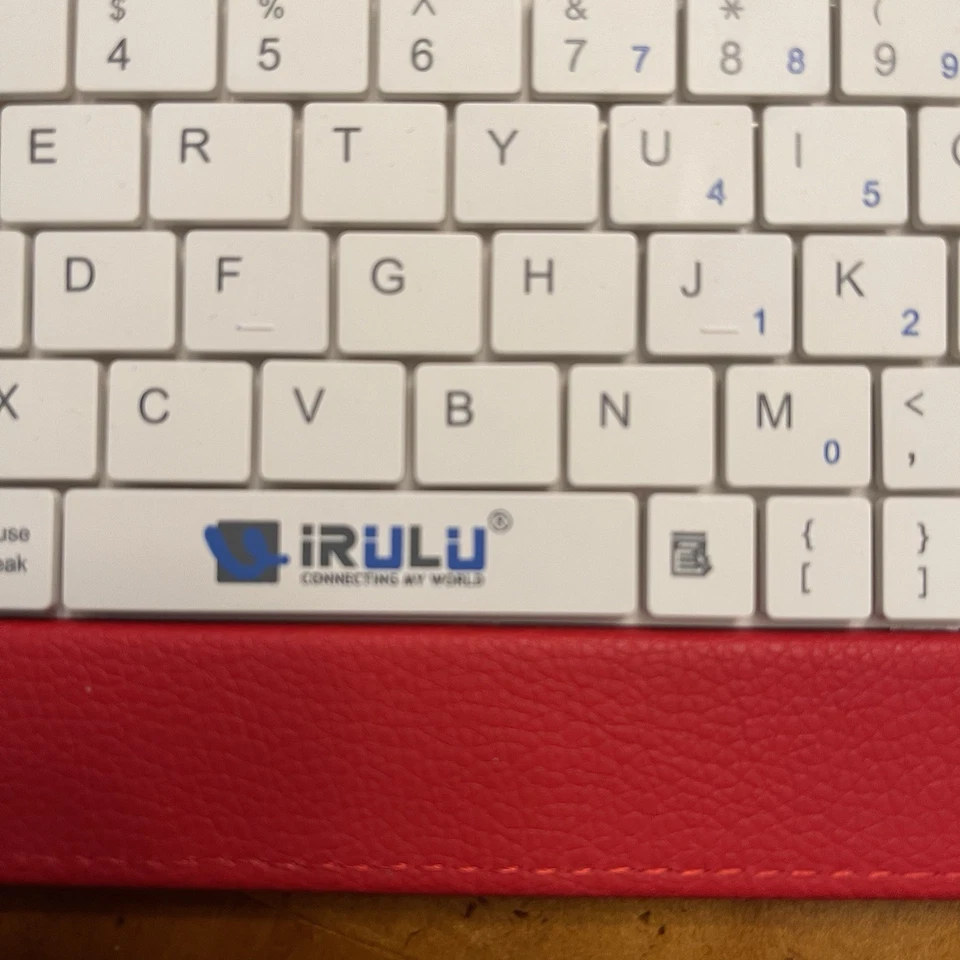 Красная клавиатура и чехол iRULEU для 7-дюймового планшета - Изображение 2 из 4