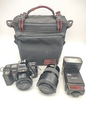 Minolta Maxxum 7000 F1.7 50mm AF with Sigma 100-200 AF - Flash and Case - Tested