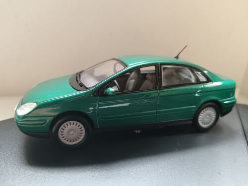 Coffret Citroën C5 vert Norev 1/43 - Foto 11 di 14