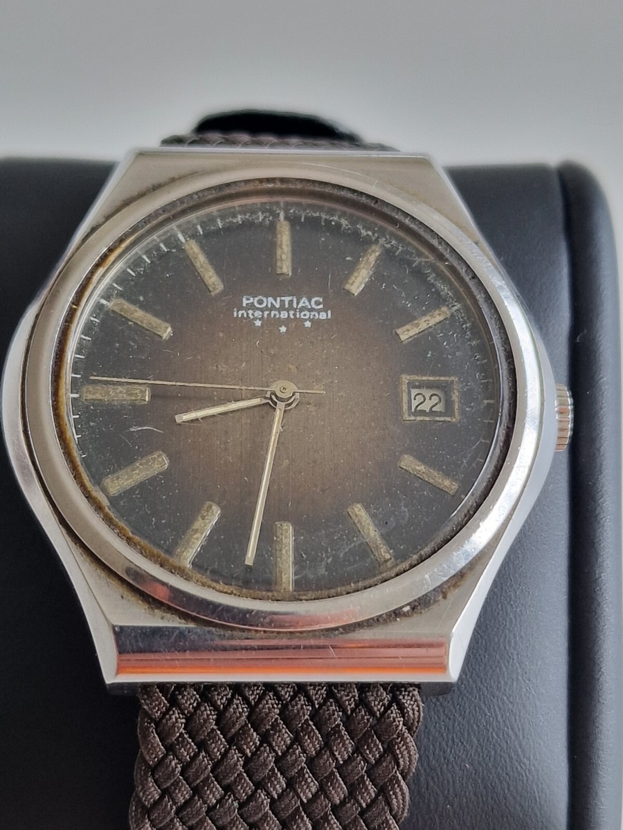 Montre Pontiac International - Main Image