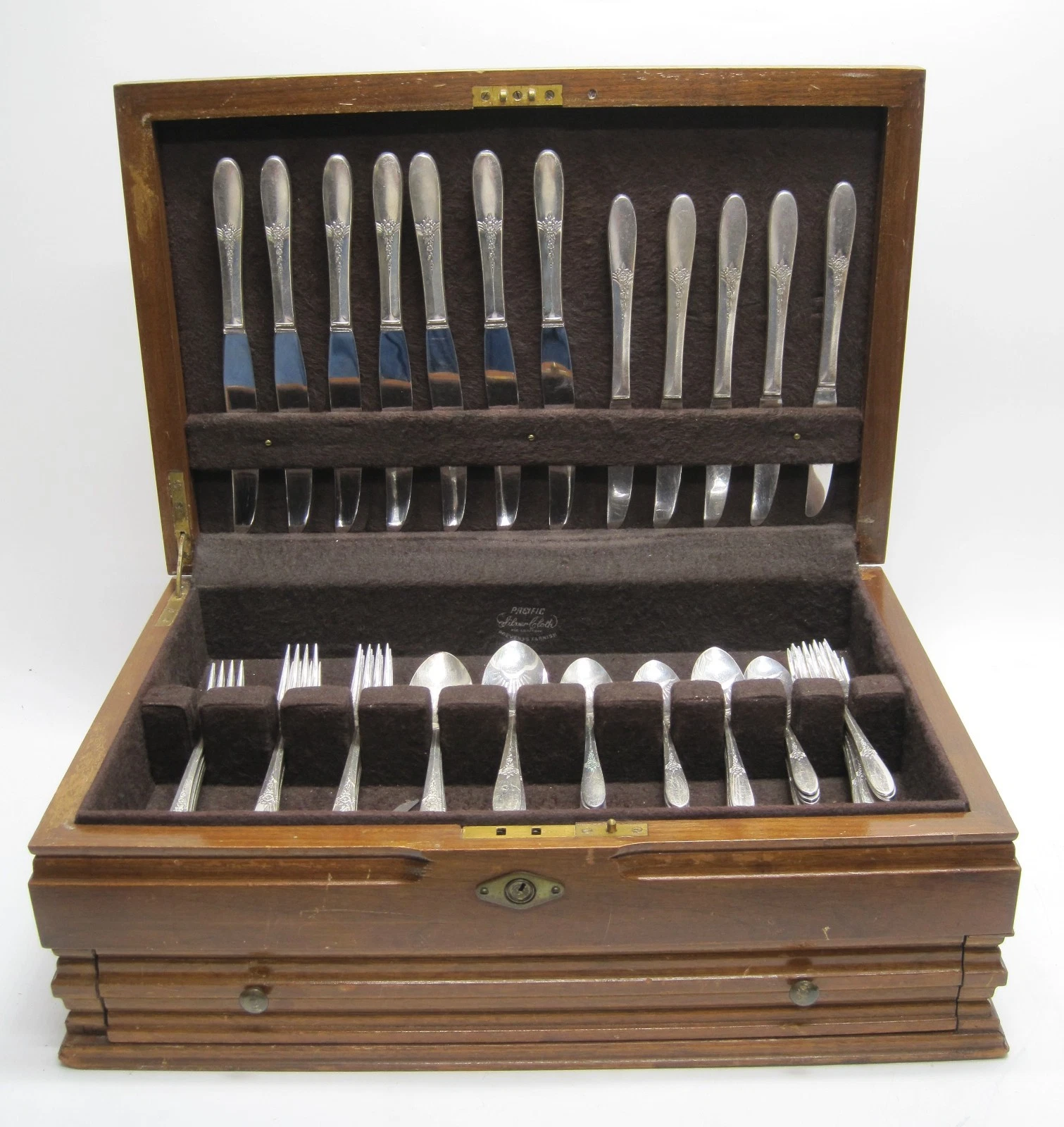 75 Pieces 1941 Silverplate Flatware Fantasy by Tudor Plate Oneida W/Serving