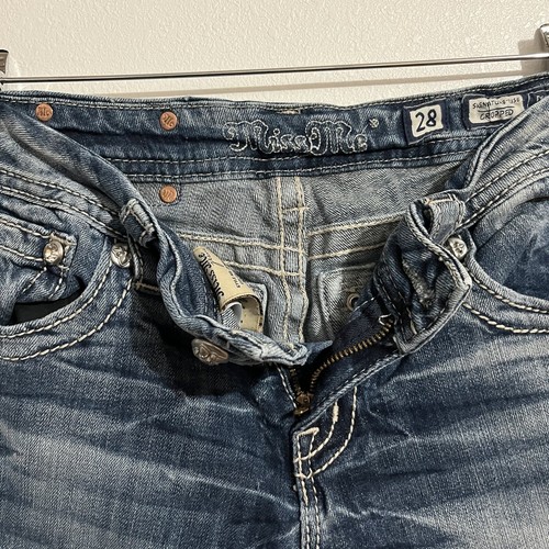 Miss Me Jeans Women’s Sz 28 Y2K Cropped Capri Denim Southwest Aztec Western - Picture 7 of 15