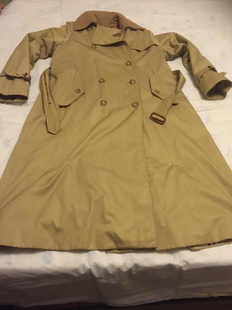 VTG women's burberry trench coat made in poland size 14 | eBay VTG women's burberry trench coat made in poland size 14 | eBay