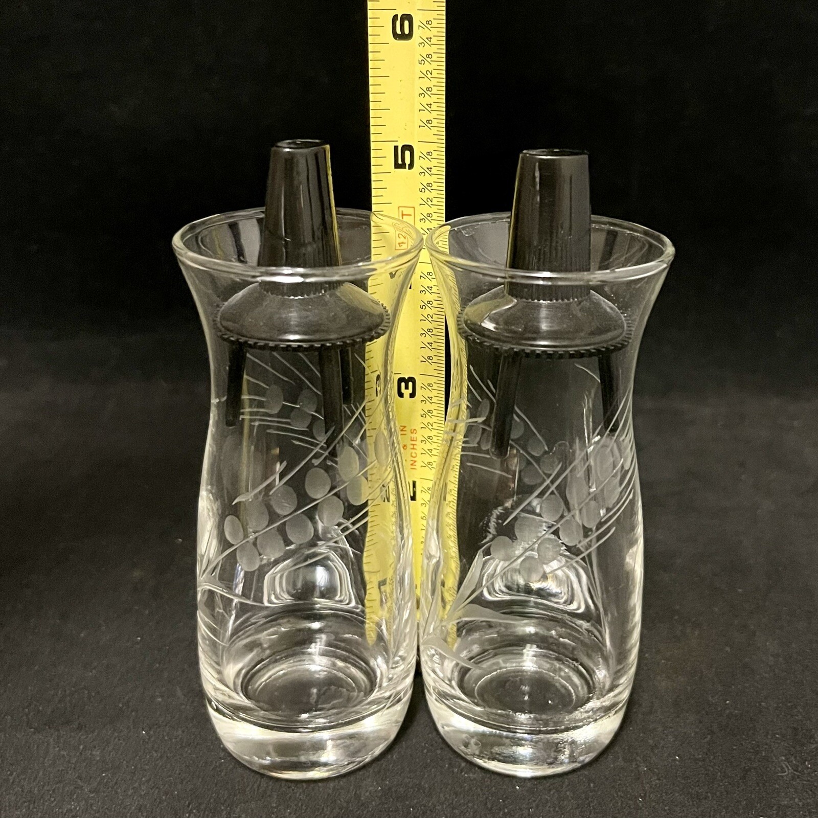 Pyrex Etched Glass Oil & Vinegar Salad Dressing Cruets Black Plastic Lid Vintage