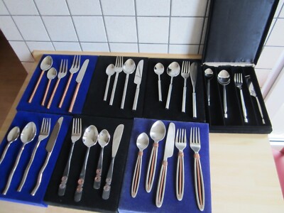7 Stk. verschiedene Besteck-Sets Designer Besteck Xebec India Samtschatulle
