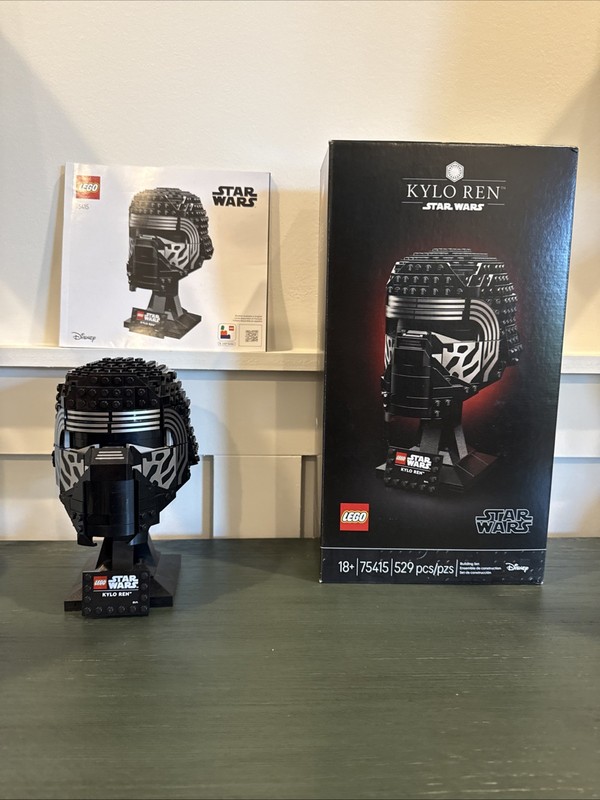 LEGO Star Wars Kylo Ren Helmet 75415 With Box
