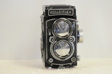 Rolleiflex 2.8C Xenotar with Cap & Bright Scr...