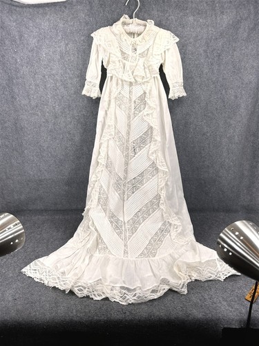 antique baby doll dress Christening white cotton lace bust 26 original 1890 