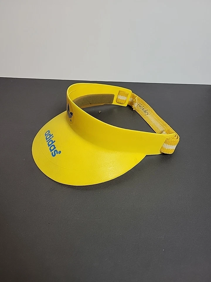 De colección 1975 Adidas Trifolio Plástico Duro Amarillo Azul Visera Retro Gorra Difícil de Encontrar Foto 3 de 4