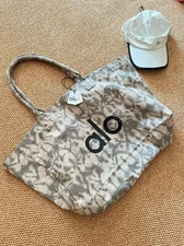 ALO Yoga Gray Tie Dye Tote Canvas Bag Large New With Tags