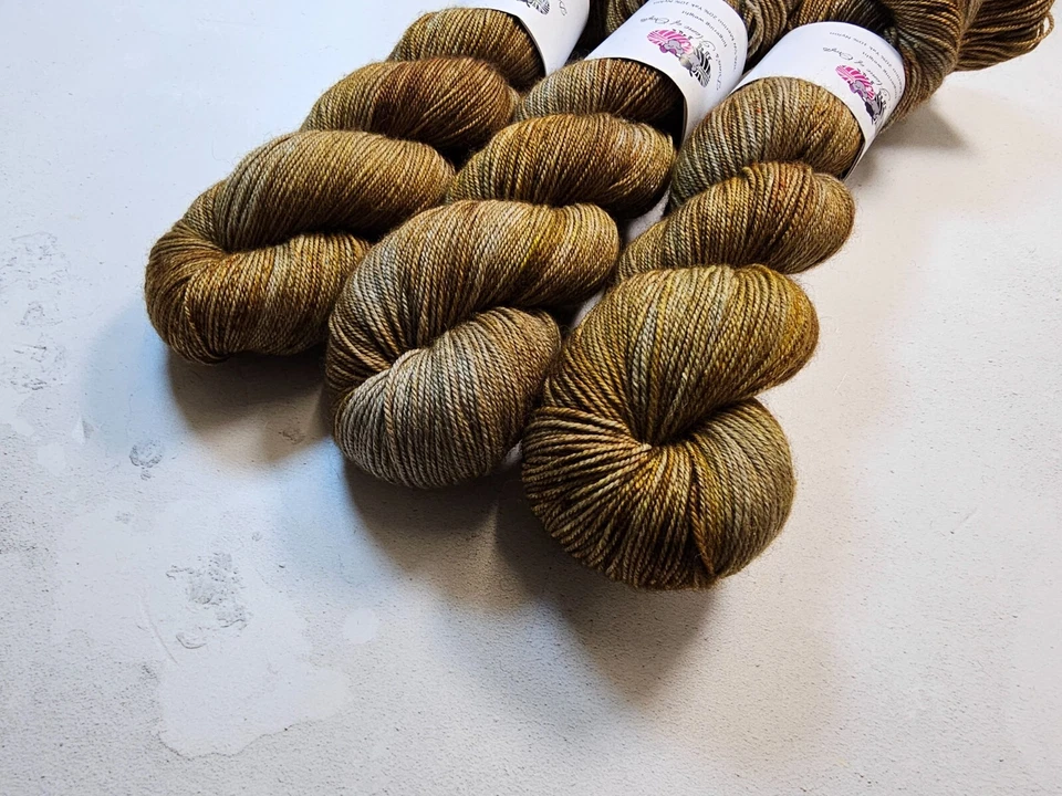 Sw Merino Yak Nylon Garn, 4-ply, Griffweise Gewicht, 100g, Toffee Nieselregen - Bild 2 von 4