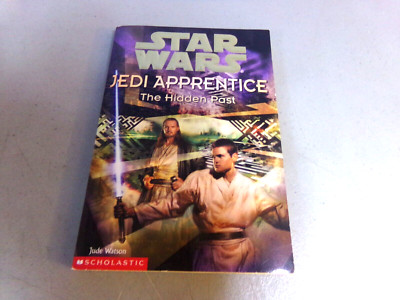 Star Wars Jedi Apprentice: The Hidden Past #3 with Iron On Decal