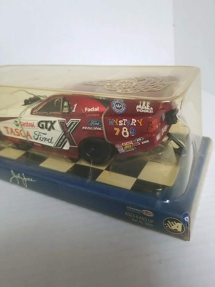 WINNERS CIRCLE JOHN FORCE CASTROL GTX TASCA FORD  1:24  - Image 2 of 4