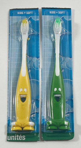 Kids Toothbrush Suction Cup Toddler,Oral Care, Soft Bristles Yellow & Green- New