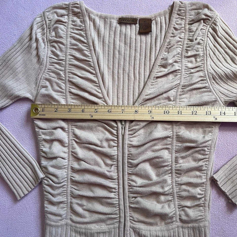 Y2K Arden B. Crema Acanalada Manga Larga Cremallera Extra Pequeña Foto 3 de 4