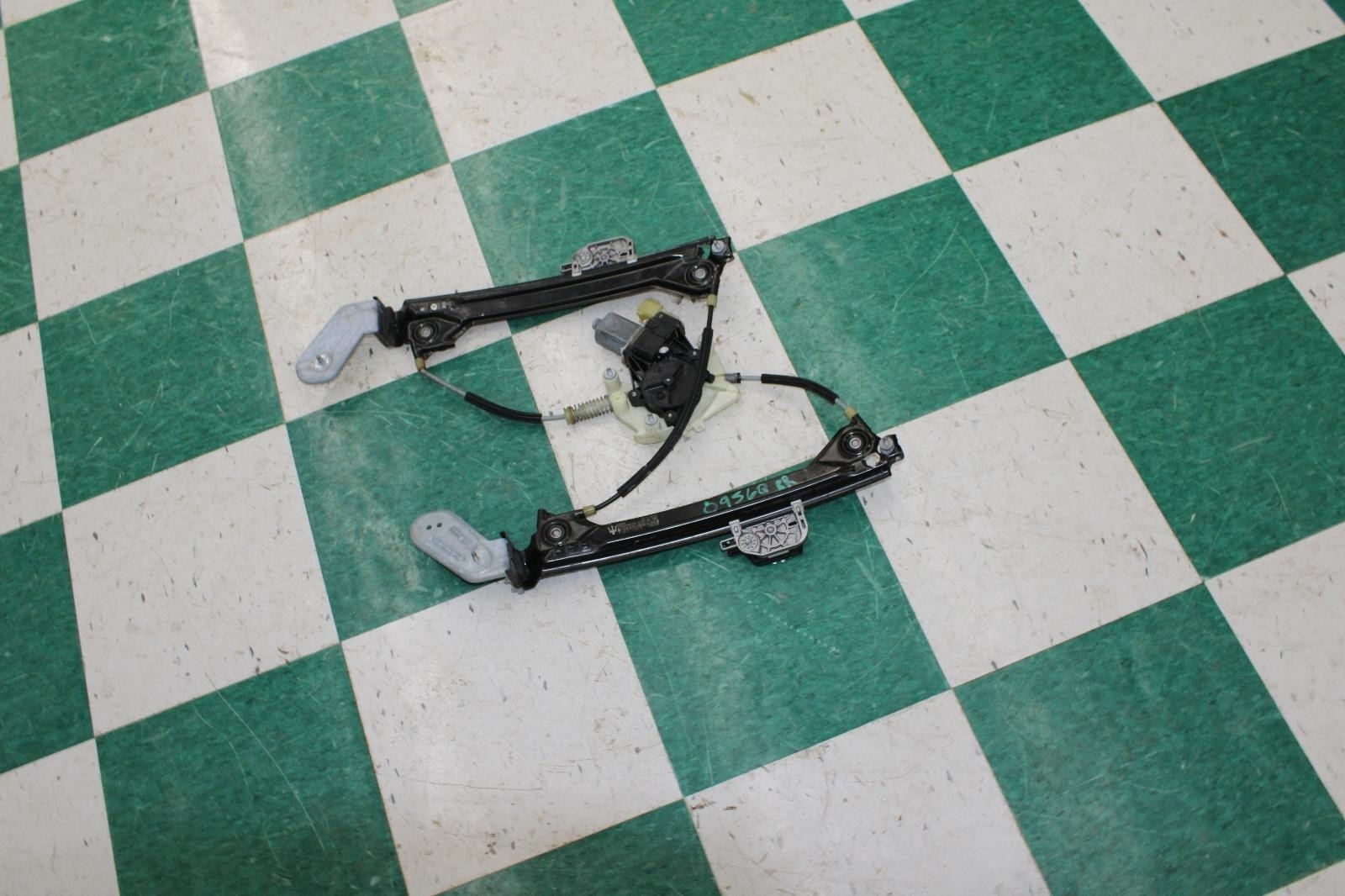 Maserati Ghibli 2014-2020 Rear Right Window regulator
