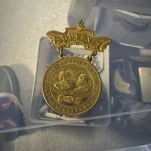1913 Souvenir of 50th Anniversary of Gettysburg Medal Civil War Badge