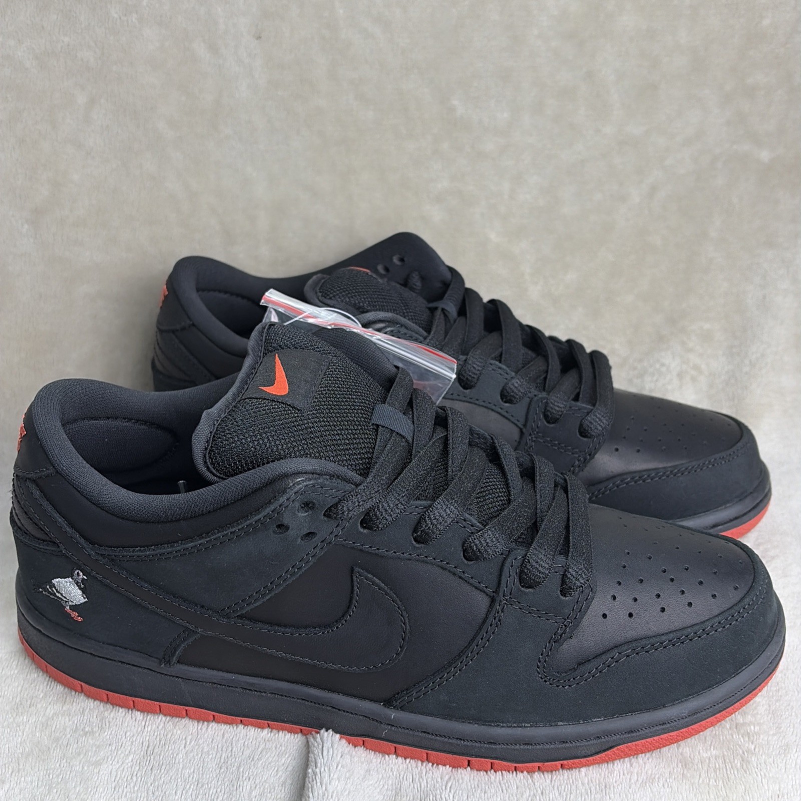 Nike SB Dunk Low Pro Jeff Staple Black Pigeon 2017 Men's Size 7 image 10