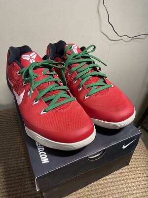 Nike ID kobe Bryant Christmas Preowned size