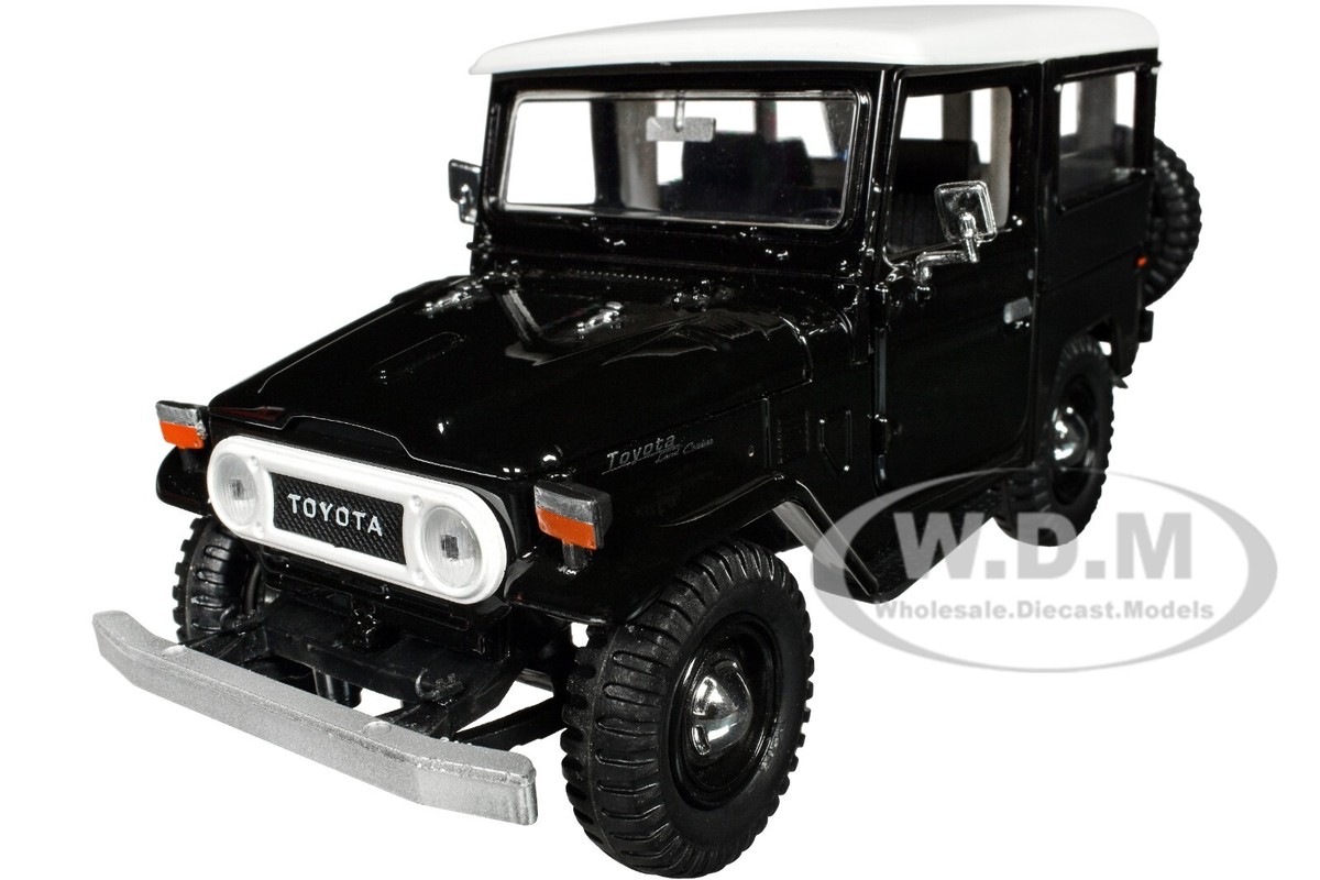 ミニカー Toyota FJ40 Volkswagen Van Ford Coupe TOYOTA FJ40 LAND CRUISER BLACK 1/24 DIECAST MODEL CAR BY MOTORMAX
