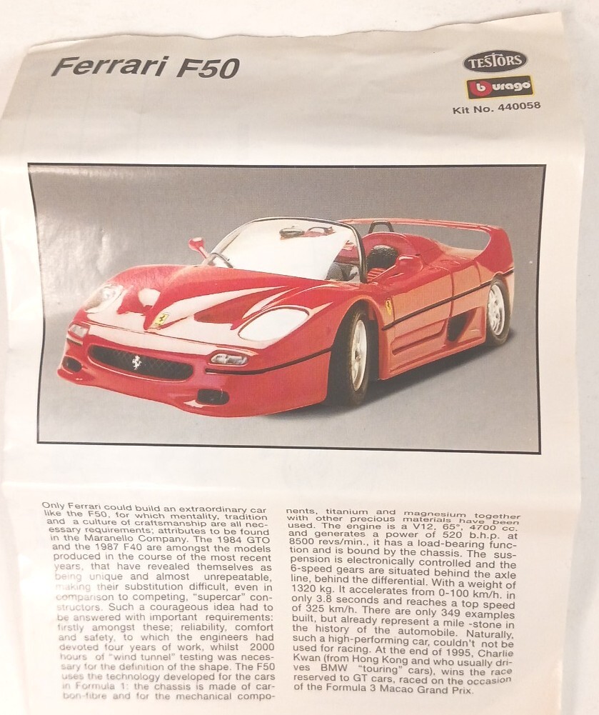 Bburago 1995 Ferrari F50 Diecast 1:24 Scale Doors Engine