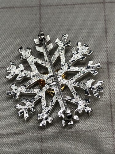 Alfileres de arco y copo de nieve Navidad, invierno, todos los días - B13 - Imagen 3 de 12